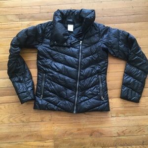 women’s patagonia down jacket
